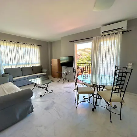 Modern And Stylish Seeview And Golfview Apartamento Málaga